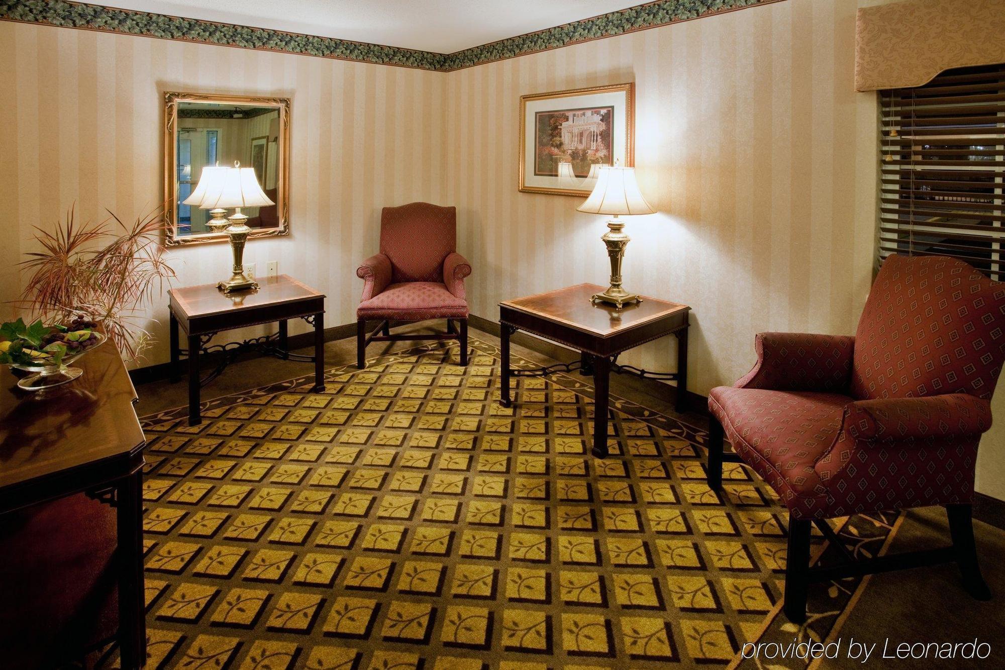 Candlewood Suites Richmond - South, An Ihg Hotel Intérieur photo